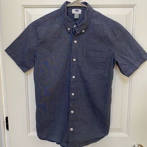 Old Navy short sleeve pocket shirt for boys
